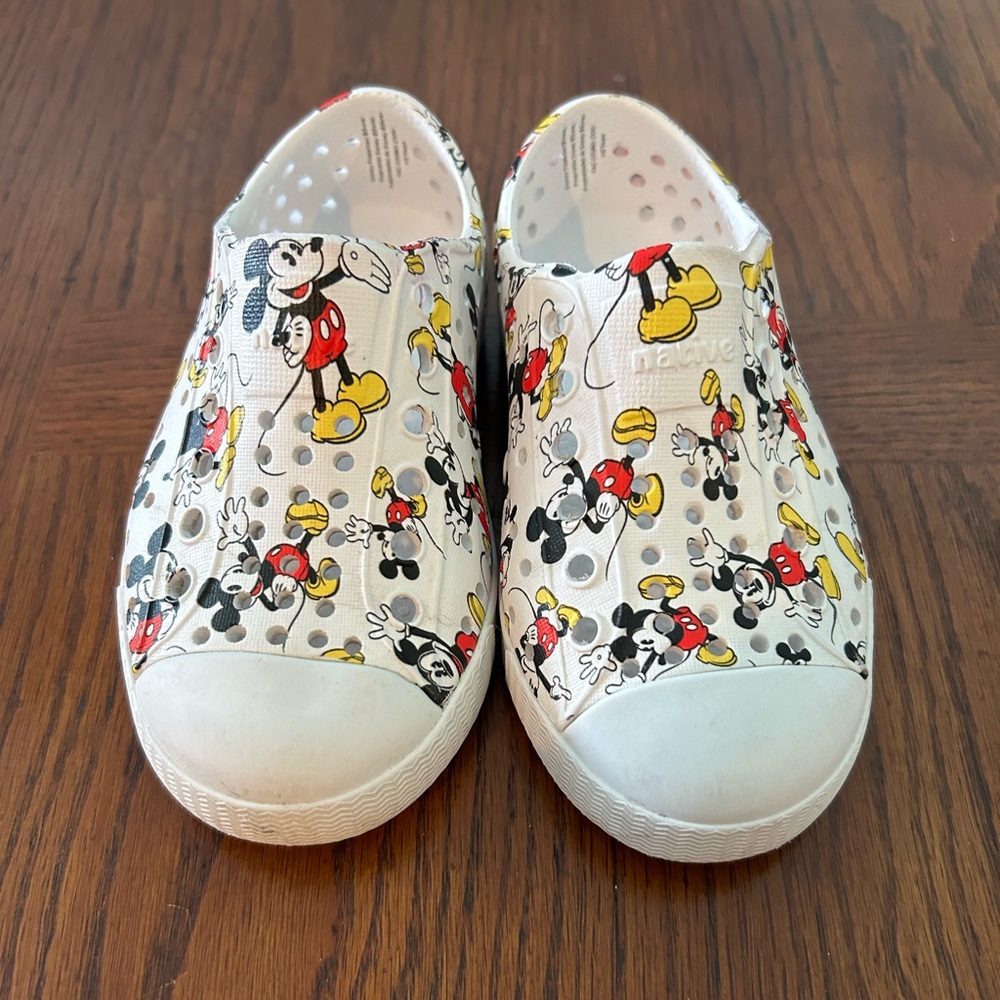 Native X Disney Toddler Shoes C7